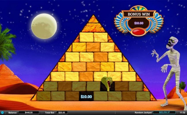 Pyramid Bonus Game. Select a stone block to reveal a prize. Be careful though, find a cobra and bonus game play ends.