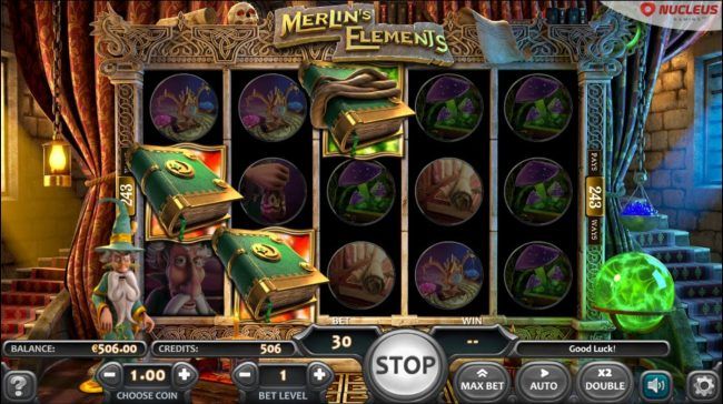 Landing 3 spell books triggers free spins feature