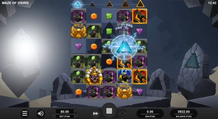 Collect pyramid symbols for a chance at the bonus game