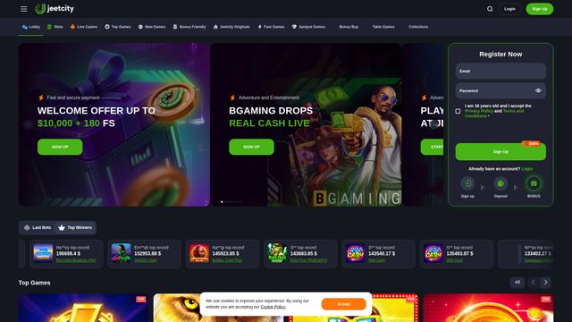 Interface analysis of Jeetcity casino platform showing game lobby and navigation