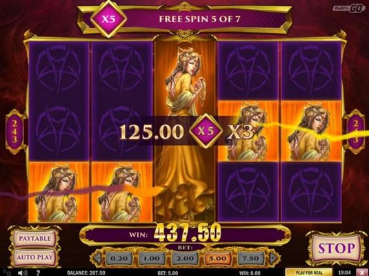 A winning Five of a Kind triggered during the free spins feature.