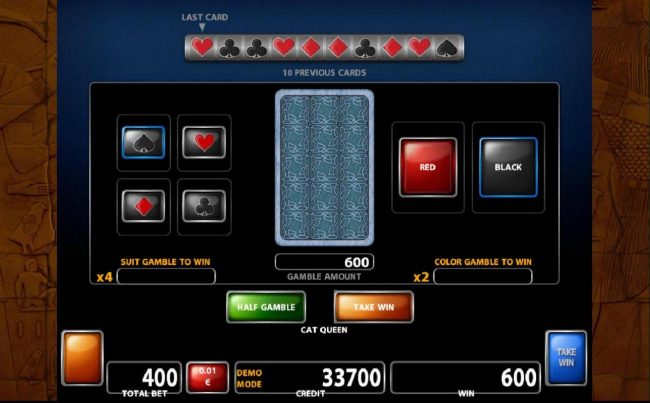 Gamble Feature - To gamble any win press Gamble then select color or a suit.