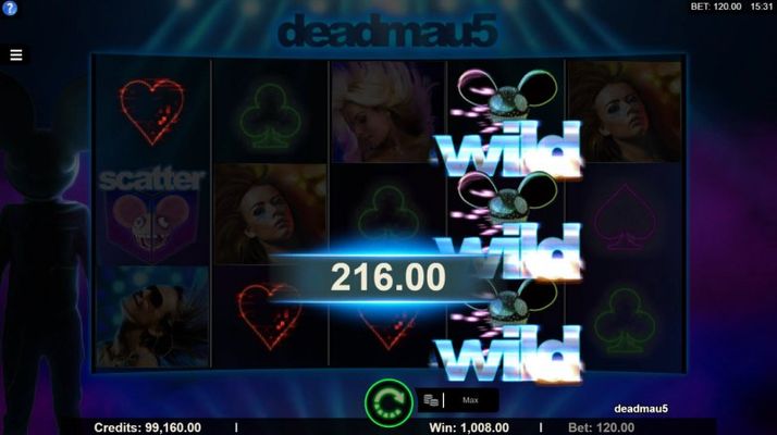 Multiple winning combinations lead to a big win