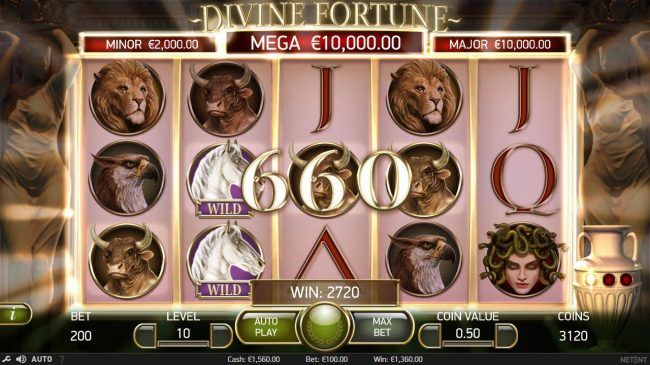 Multiple winning paylines triggers a 660 coin big win!