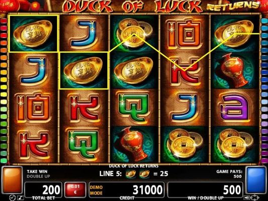 Multiple winning paylines awards a 500 coin jackpot.