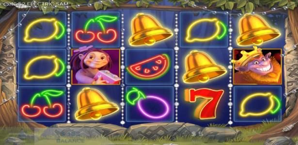 Four bell symbols triggers the free spins bonus feature