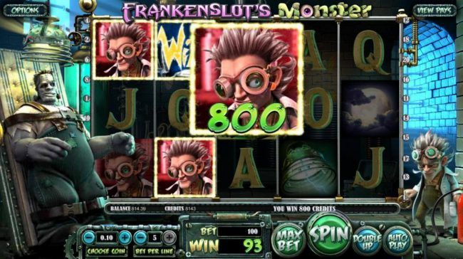 An 800 coin big win triggered by a pair of winning Frankenstein symbol paylines.