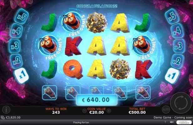 Scatter win triggers the free spins feature