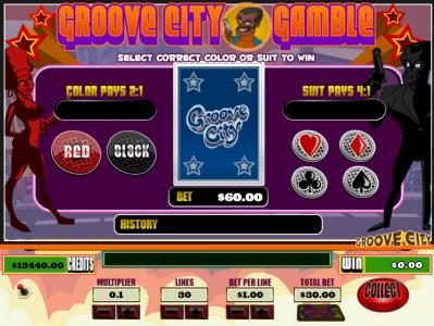 Gamble feature is available after each winning spin. Select color or suit to play.