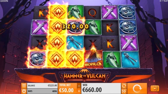 Hammer of Vulcan :: Multiple winning paylines