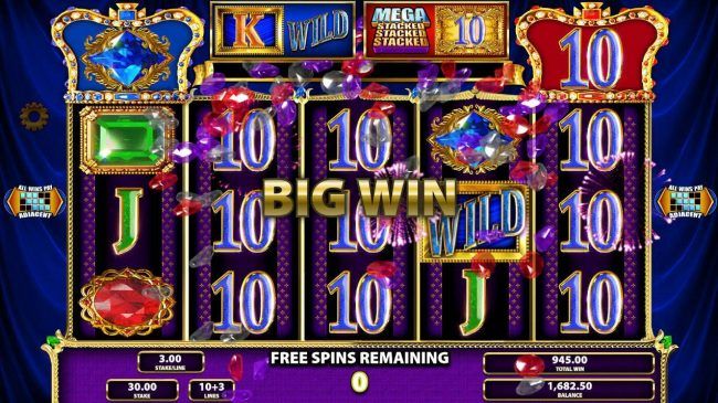 The Free Spins feature pays out a total of 945.00 for a big win.