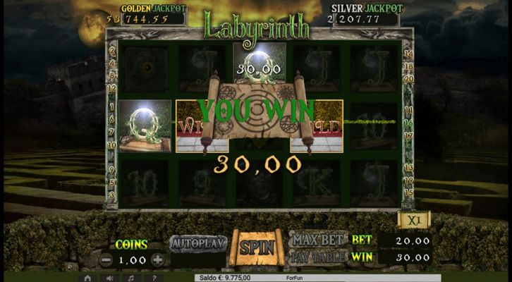 Labyrinth :: A four of a kind win