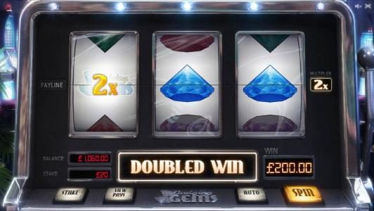 wild with 2x multiplier triggers a $200 jackpot