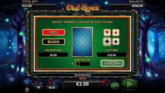 Gamble feature is available after each winning spin. Select color or suit to play.