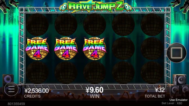 Scatter win triggers the free spins feature