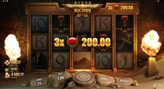 Three scattered freespins symbols awards 200.00 and 10 free spins