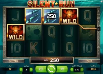 four of a kind triggers a 250 coin jackpot payout