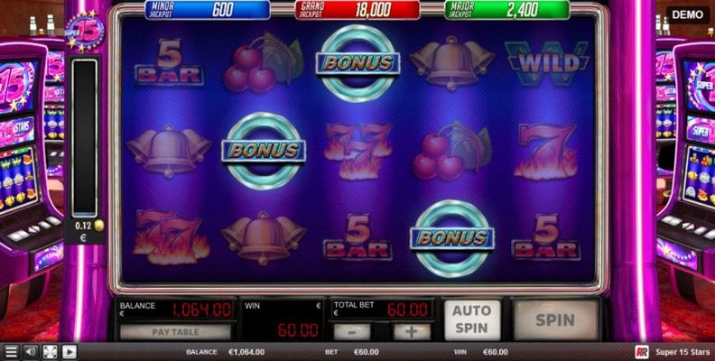 Super 15 Stars :: Scatter symbols triggers the free spins feature