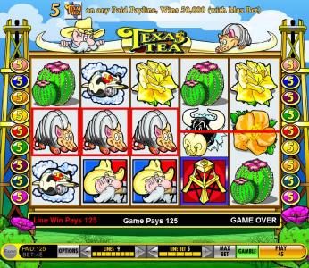 three of a kind triggers a 125 coin jackpot