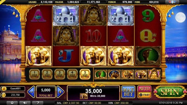 Multiple winning paylines triggers a big win