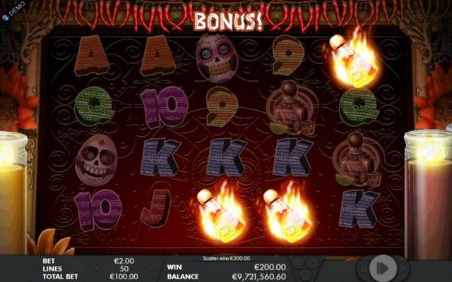 Scatter win triggers the free spins feature