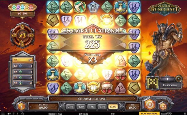 Free Spins ffeature triggers a 225 coin win.