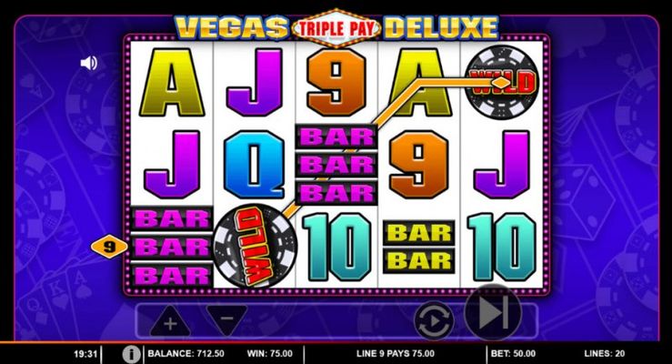 Vegas Triple Pay Deluxe :: A three of a kind win