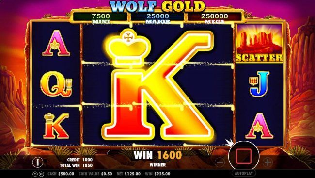 A 1600 coin payout triggered during the free spins feature.